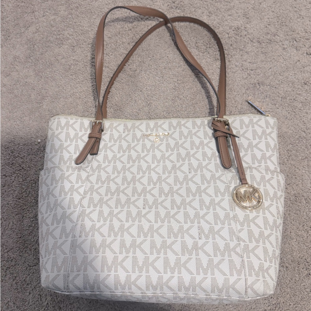 Michael Kors MK bag